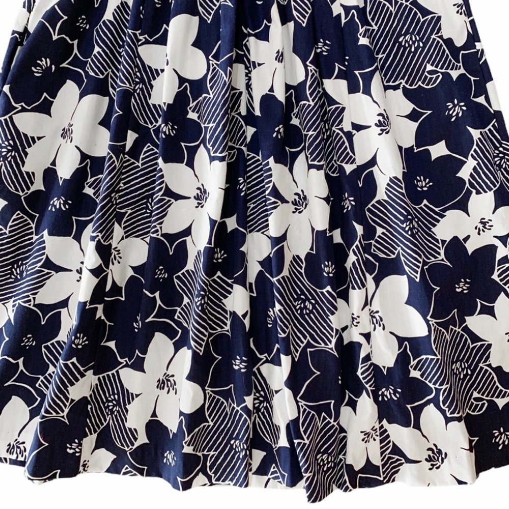 Vintage Liberty House of Hawaii Blue and White Floral MuuMuu Dress - Picture 5 of 9
